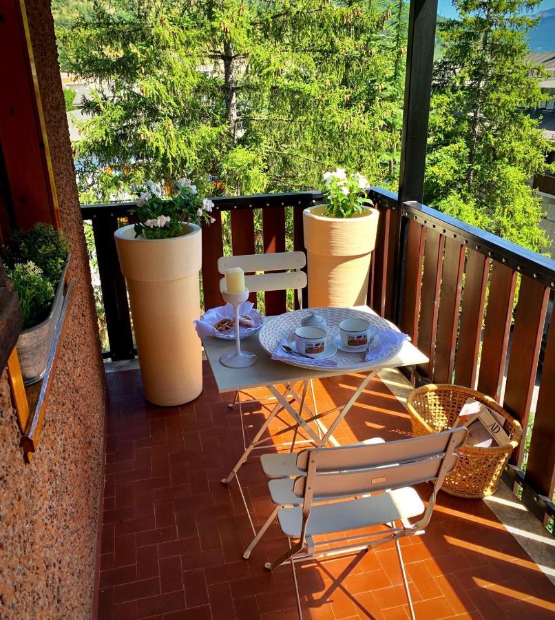 Elegante Trilocale Con Garage, Terrazzo E Vista Montagne Apartamento Bardonecchia Exterior foto